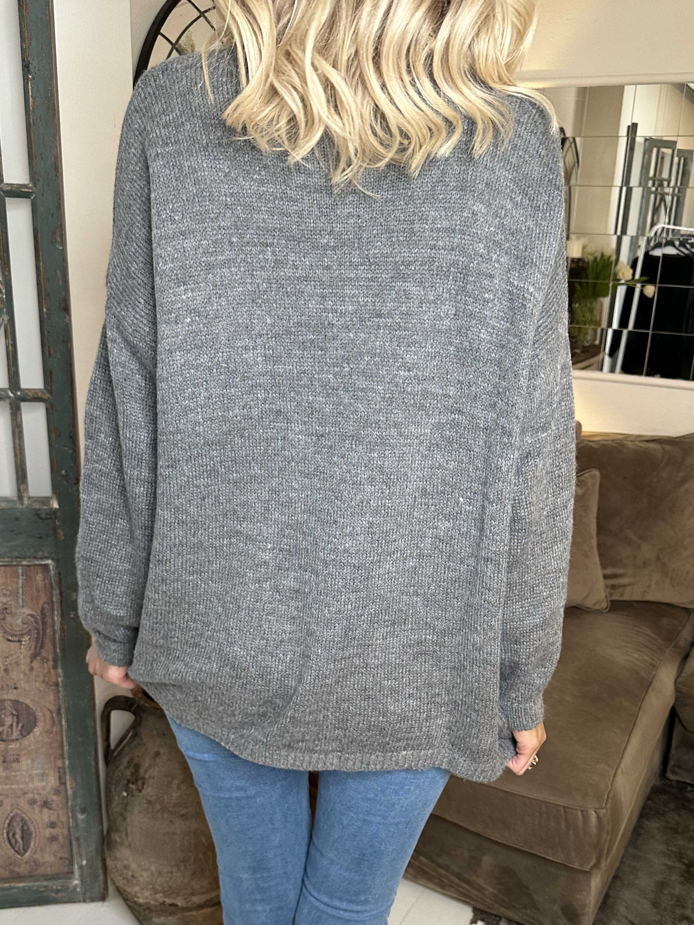 Achilla - Strikbluse med guld print foran